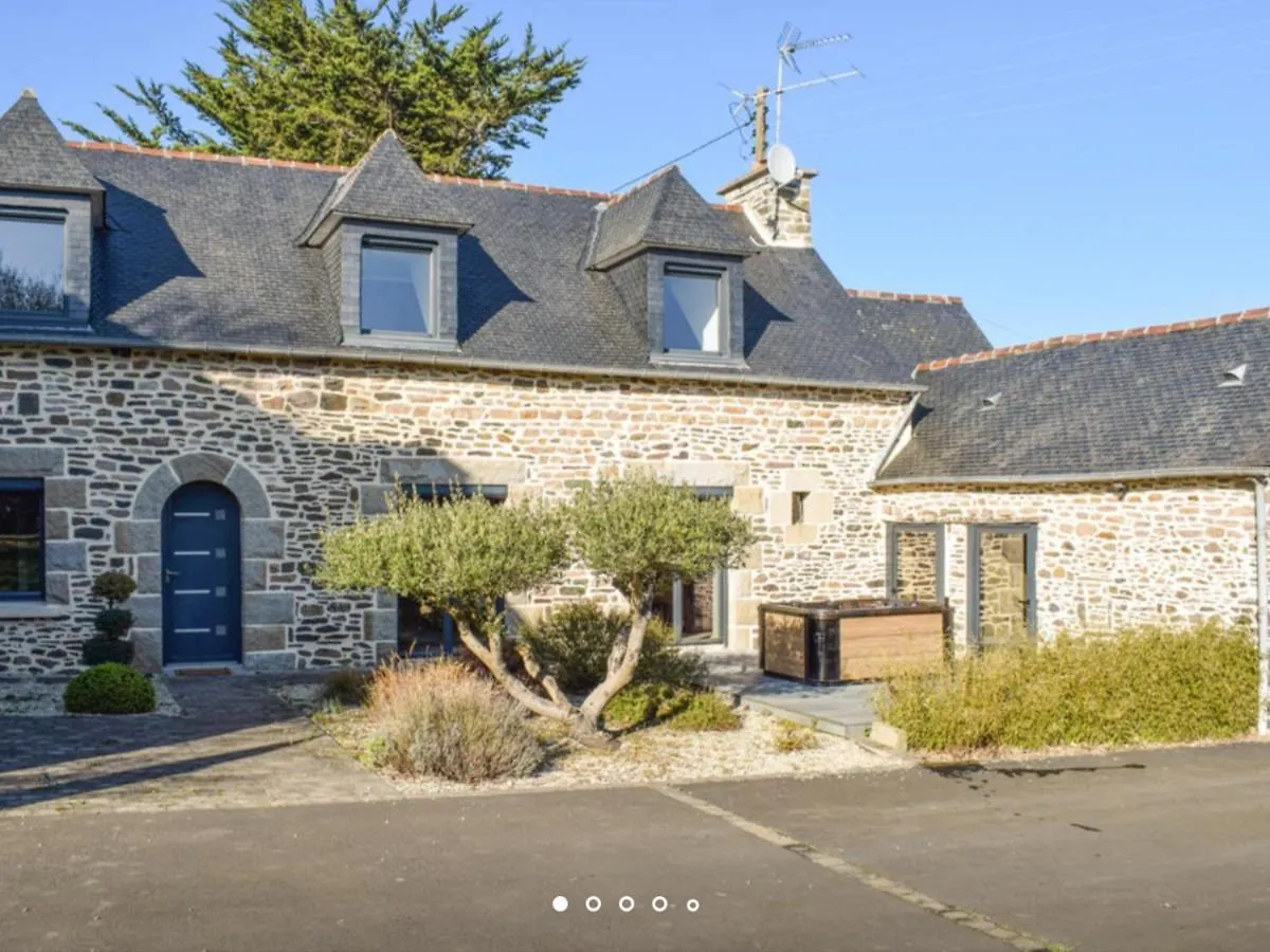 La Longere D'Adele Gite De Charme Avec Jacuzzi Plouezec