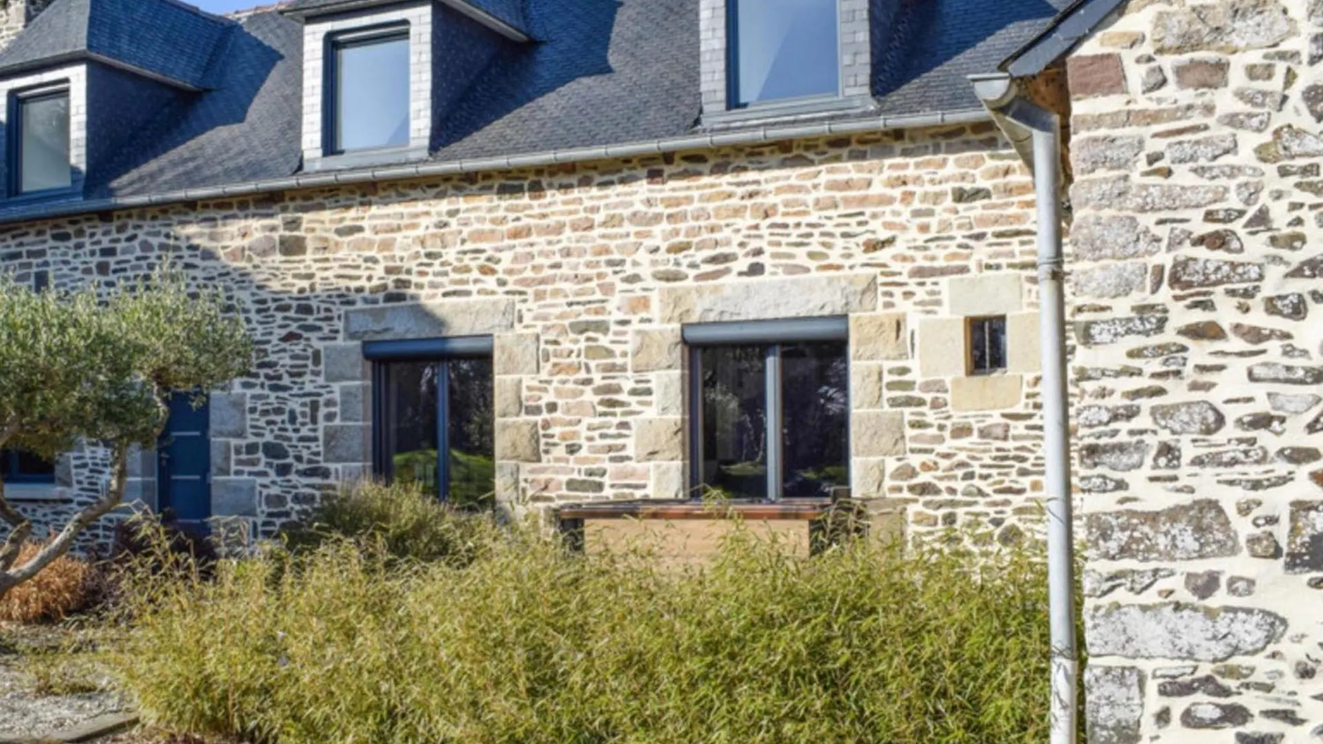Holiday home La Longere D'Adele Gite De Charme Avec Jacuzzi Plouezec France