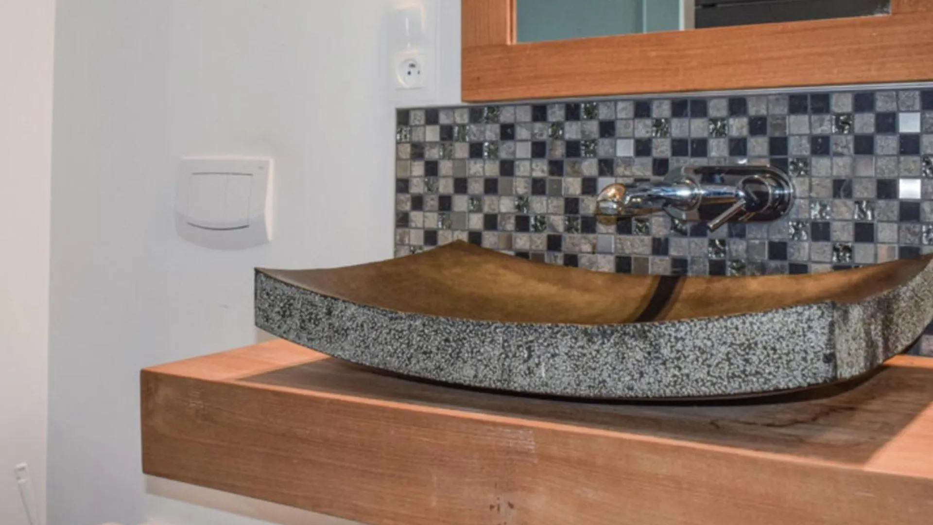 Holiday home La Longere D'Adele Gite De Charme Avec Jacuzzi Plouezec